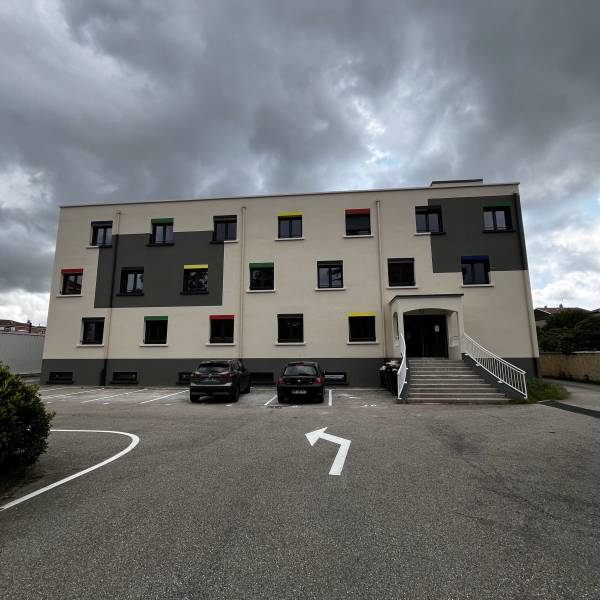 découvrez nos astuces incontournables pour la rénovation de bâtiments à lyon et transformez vos espaces avec succès.