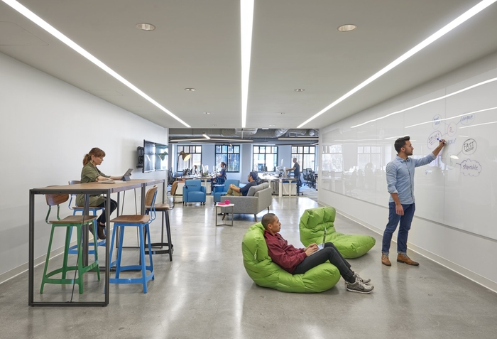 optimisez la productivité de vos équipes grâce à une rénovation de bureaux adaptée, alliant confort, fonctionnalité et design moderne pour un environnement de travail inspirant.