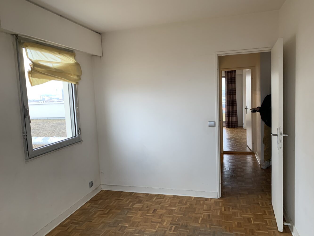 découvrez notre service de rénovation complète pour un appartement de 88m² à courbevoie, alliant qualité, expertise et design moderne pour transformer votre espace de vie.