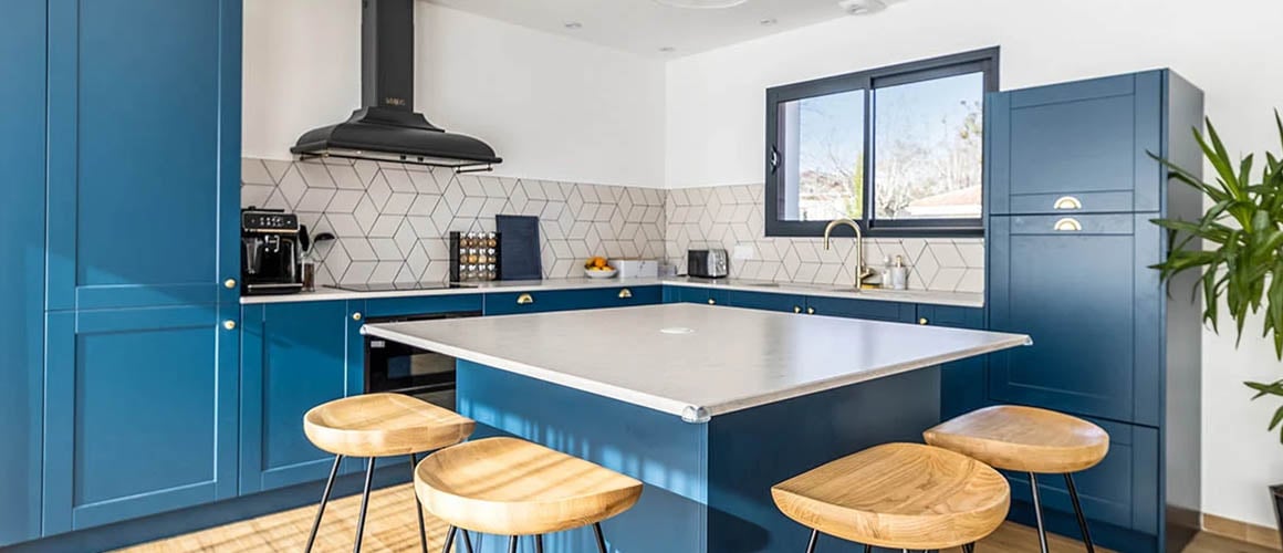 découvrez nos conseils et idées pour réussir la rénovation de votre cuisine, alliant design, fonctionnalité et modernité.