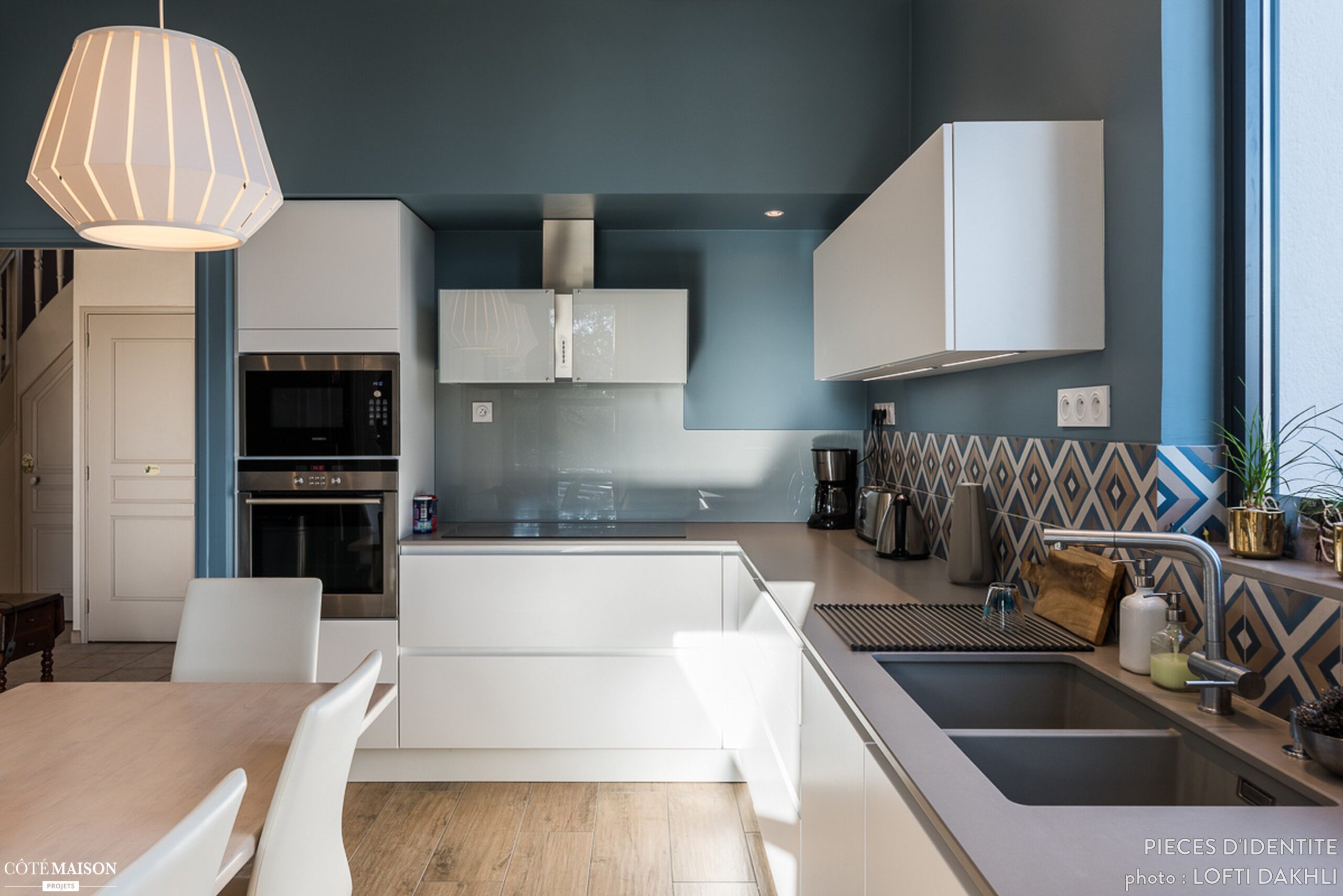 découvrez nos services professionnels de rénovation de cuisine à égligny pour transformer votre espace culinaire avec style et fonctionnalité.