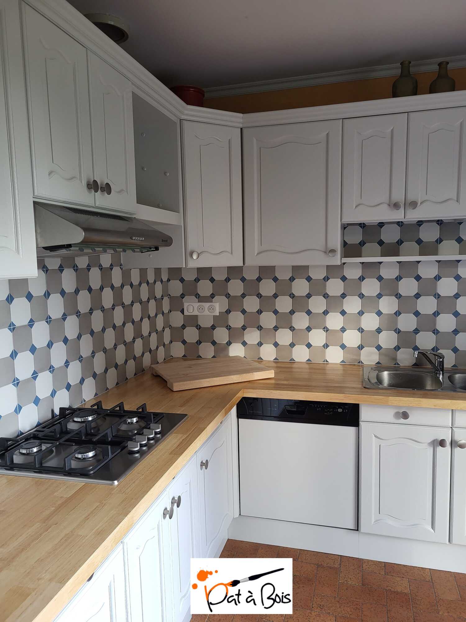 expert en rénovation de cuisine à mareil-marly, nous transformons votre espace avec design et qualité. contactez-nous pour un projet sur mesure et réussi.