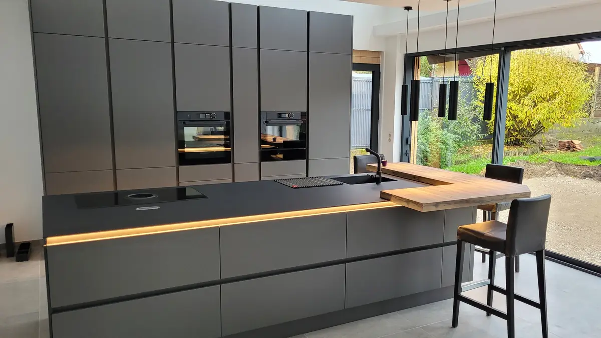 découvrez nos conseils pratiques pour réussir la rénovation de votre cuisine aux mureaux. astuces, idées et étapes clés pour un espace moderne et fonctionnel.