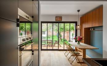 découvrez nos services de rénovation de cuisine à port-marly pour transformer votre espace en un lieu moderne, fonctionnel et élégant.