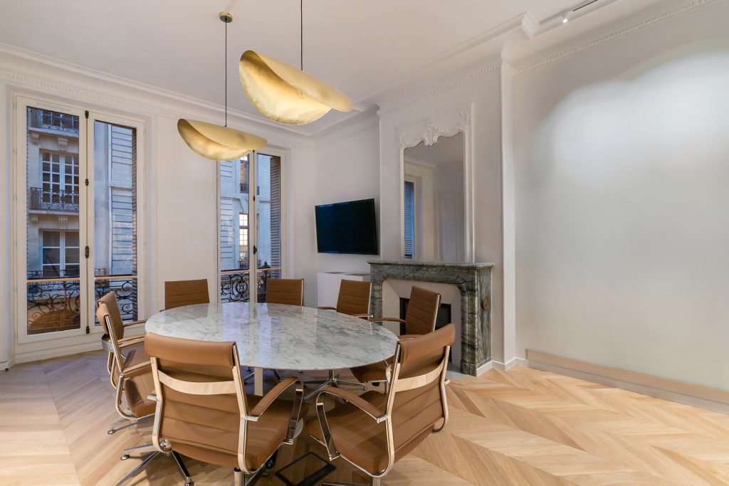 découvrez les meilleures solutions de rénovation d'entreprise à paris en 2025 pour moderniser vos locaux, optimiser vos espaces de travail et améliorer votre environnement professionnel.