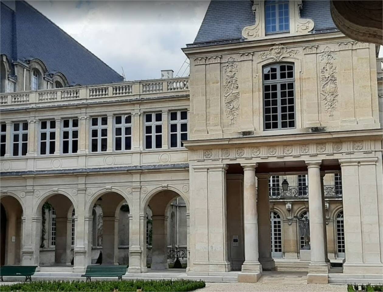 découvrez la rénovation du musée carnavalet, un lieu emblématique dédié à l'histoire de paris, alliant patrimoine historique et modernité pour une expérience culturelle enrichissante.