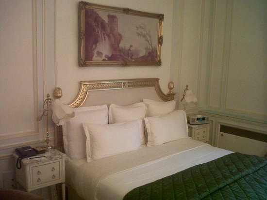 découvrez la rénovation prestigieuse du ritz paris, mariant élégance historique et modernité pour un séjour d'exception au cœur de la capitale.