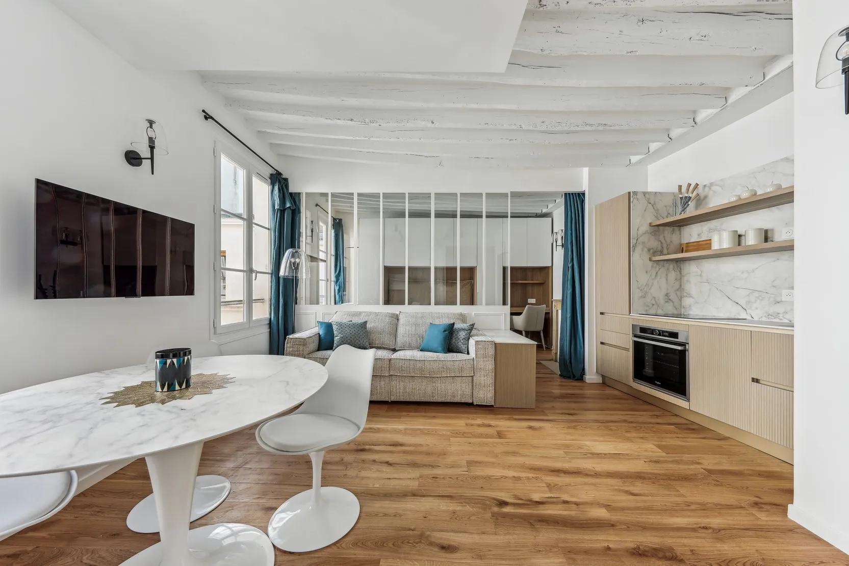 découvrez nos services de rénovation élégante à paris, alliant savoir-faire et design pour transformer votre intérieur avec style et raffinement.