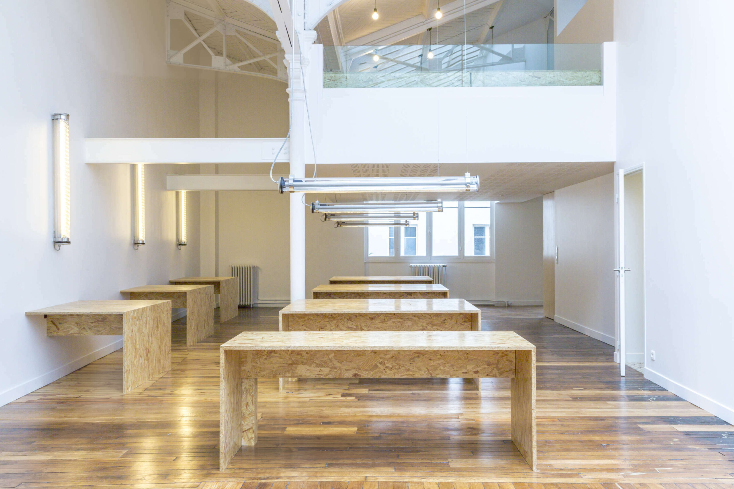 découvrez notre guide complet pour la rénovation d'entreprise à paris : conseils, étapes clés et meilleures pratiques pour réussir vos travaux en toute sérénité.