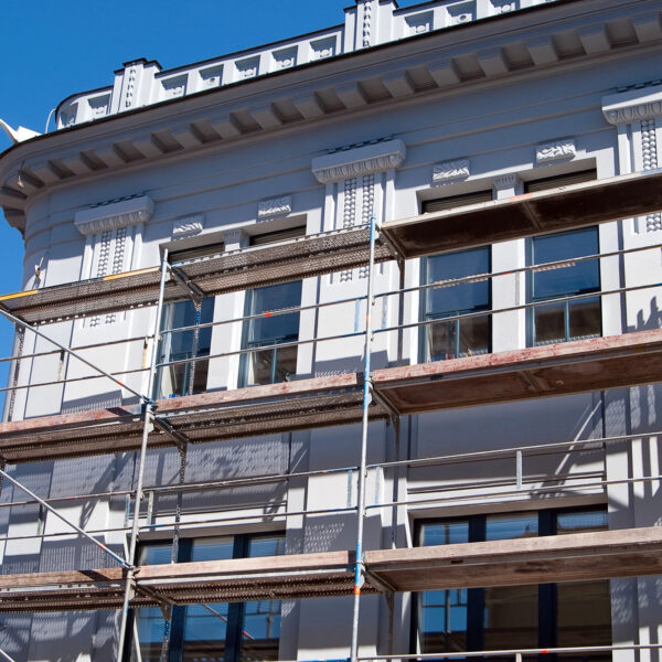 renovation facades 2 expert en rénovation de façades, nous redonnons vie à vos murs extérieurs avec des solutions durables et esthétiques. contactez-nous pour un devis personnalisé.