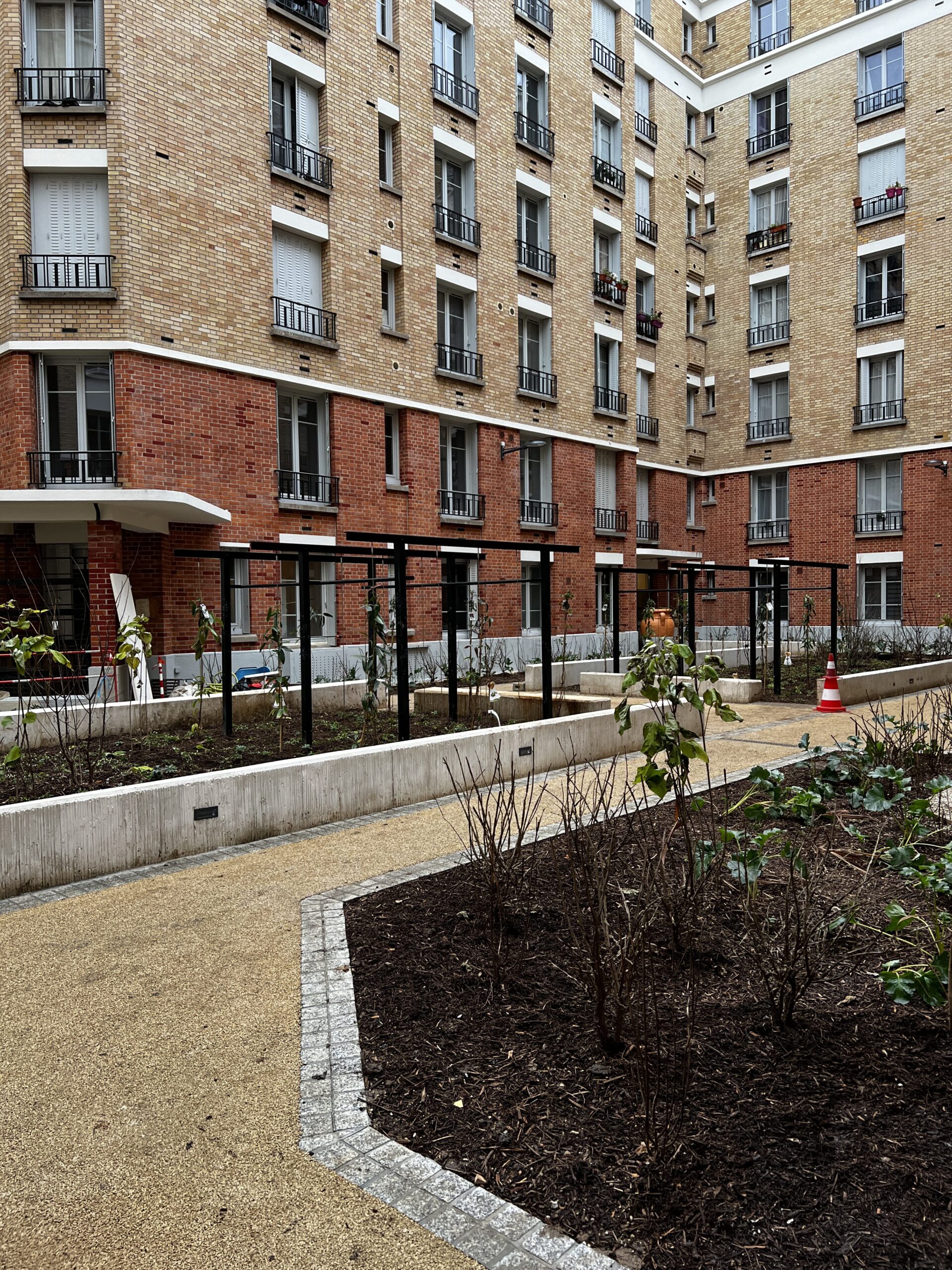 découvrez les projets de rénovation des hlm dans le 15e arrondissement de paris en 2025, visant à améliorer le confort, la sécurité et l'efficacité énergétique des logements sociaux.