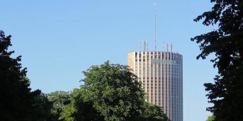 découvrez la rénovation du hyatt regency paris étoile, alliant modernité et élégance au cœur de paris pour un séjour d'exception.