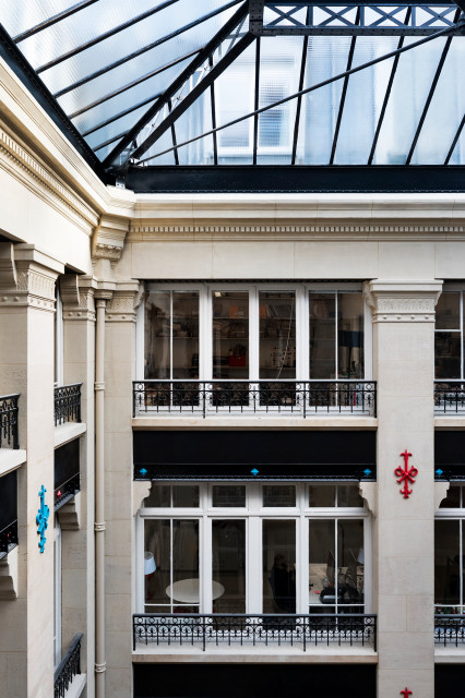 expert en rénovation d'immeubles anciens à paris, nous transformons votre patrimoine avec soin et savoir-faire pour préserver charme et authenticité.