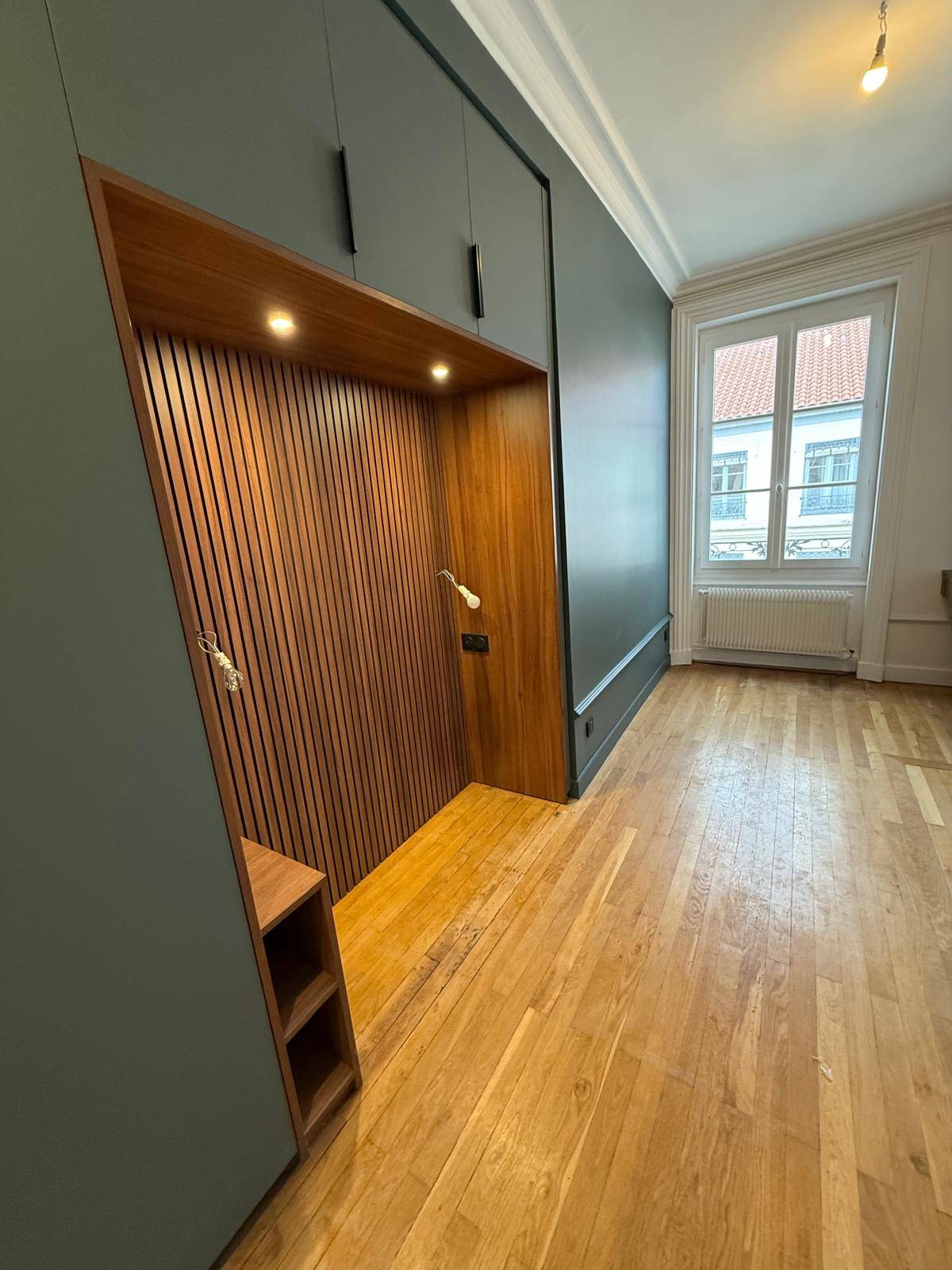 découvrez nos services experts en rénovation intérieure pour transformer votre espace de vie avec style et qualité. améliorez confort et esthétique chez vous dès aujourd'hui.