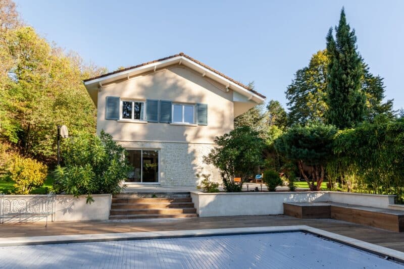 découvrez notre guide complet des meilleurs spécialistes en rénovation de maison ancienne près de chez vous pour un projet réussi et sur mesure.