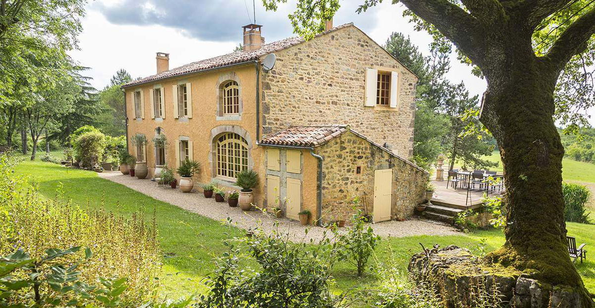découvrez nos solutions de rénovation maison efficaces pour transformer votre habitat rapidement et durablement. expertise, qualité et conseils personnalisés assurés.