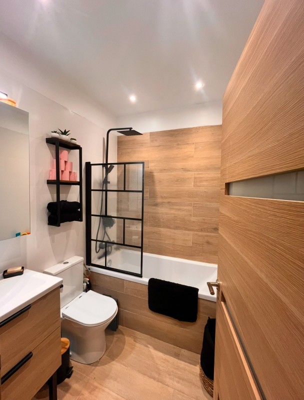 découvrez nos services professionnels de rénovation à nice pour transformer votre intérieur avec qualité et savoir-faire. devis gratuit et personnalisés.