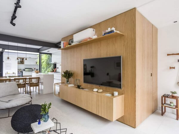 améliorez votre confort électrique grâce à nos solutions de rénovation adaptées, pour une maison plus sûre et économique.