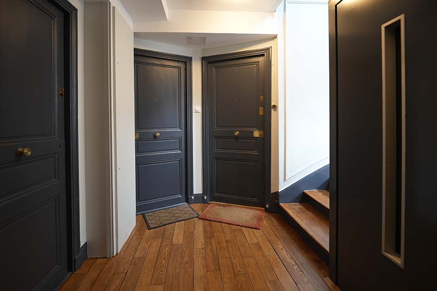 expert en rénovation à paris, nous transformons vos espaces avec qualité et savoir-faire. contactez-nous pour un projet sur mesure et réussi.