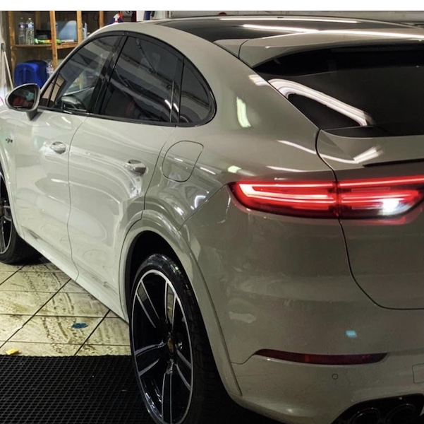 découvrez notre service expert de rénovation phare à domicile près de paris, alliant qualité et savoir-faire pour transformer votre intérieur en un espace lumineux et moderne.