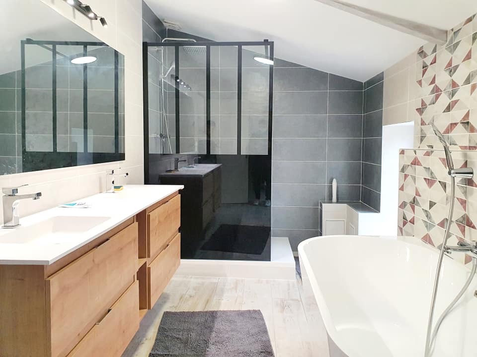 découvrez notre service expert de rénovation de salle de bain à darvault pour transformer votre espace en un lieu moderne et fonctionnel. qualité et savoir-faire garantis.