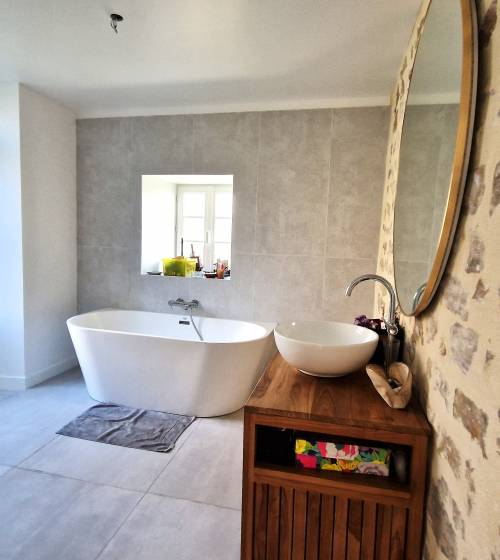 découvrez nos services professionnels de rénovation de salle de bain à fontaine-fourches pour un espace moderne, fonctionnel et élégant, adapté à vos besoins.