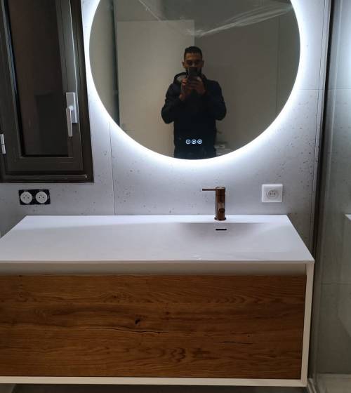 expert en rénovation de salle de bain à courbevoie, nous transformons votre espace avec des solutions modernes et sur mesure pour allier confort et esthétique.