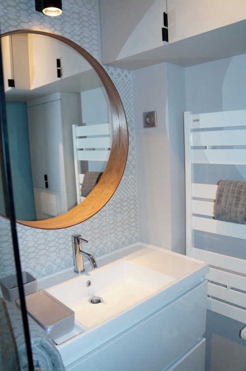 découvrez nos services professionnels de rénovation de salle de bain à dhuisy. transformez votre espace avec des solutions modernes et sur mesure pour un confort optimal.