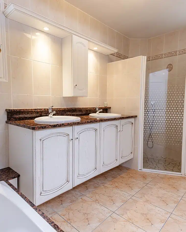 expert en rénovation de salle de bain à douy-la-ramée, nous transformons votre espace avec qualité et soin. demandez votre devis personnalisé dès aujourd'hui !