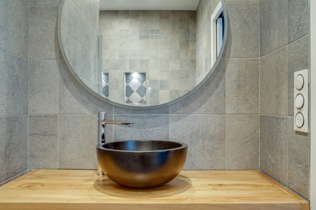 découvrez nos services experts en rénovation de salle de bain à paris. transformez votre espace avec des designs modernes et une qualité irréprochable.