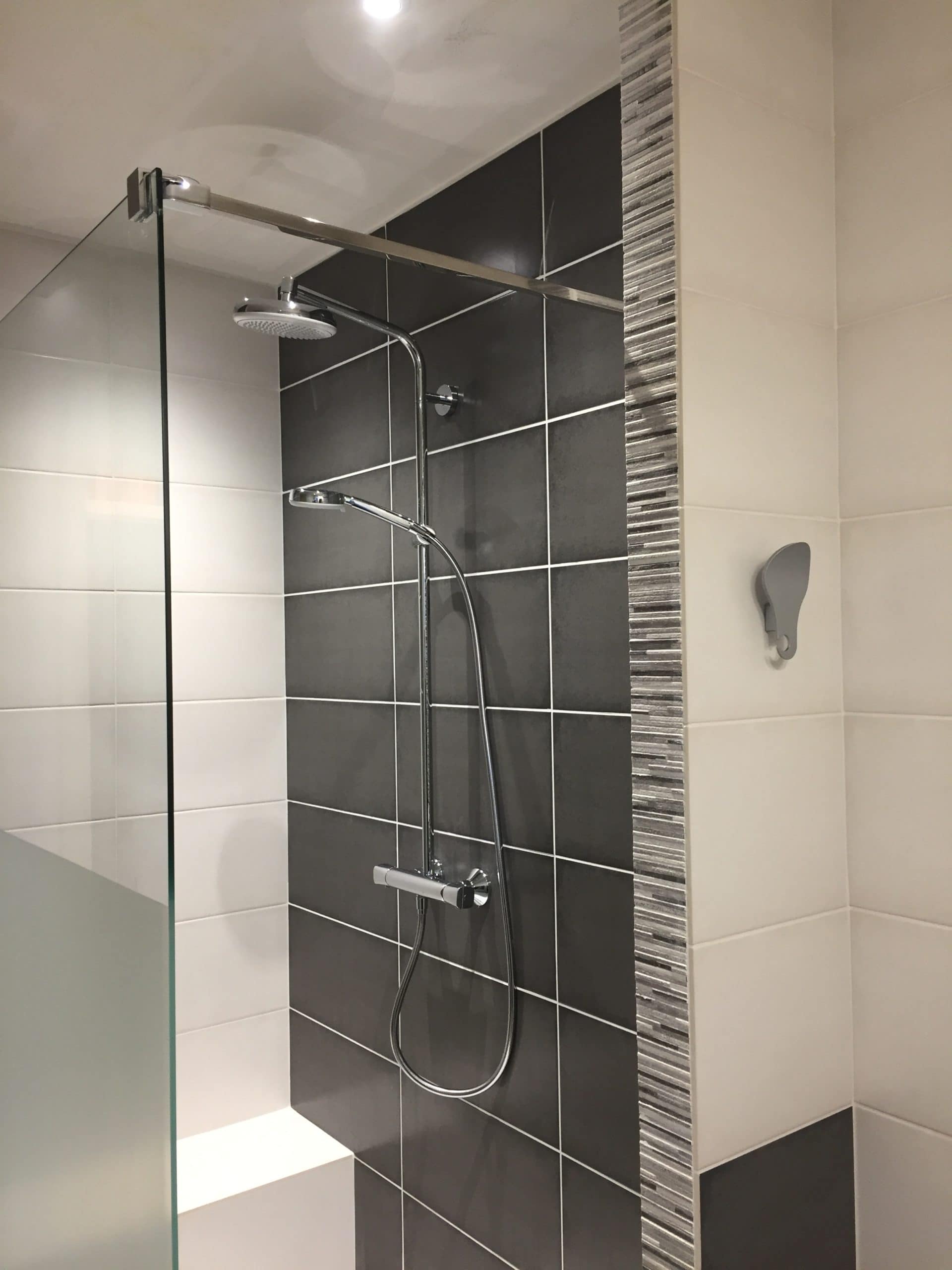 service expert de rénovation de salle de bain à presles (95590). transformez votre espace avec des solutions modernes et personnalisées. devis gratuit et travaux de qualité.