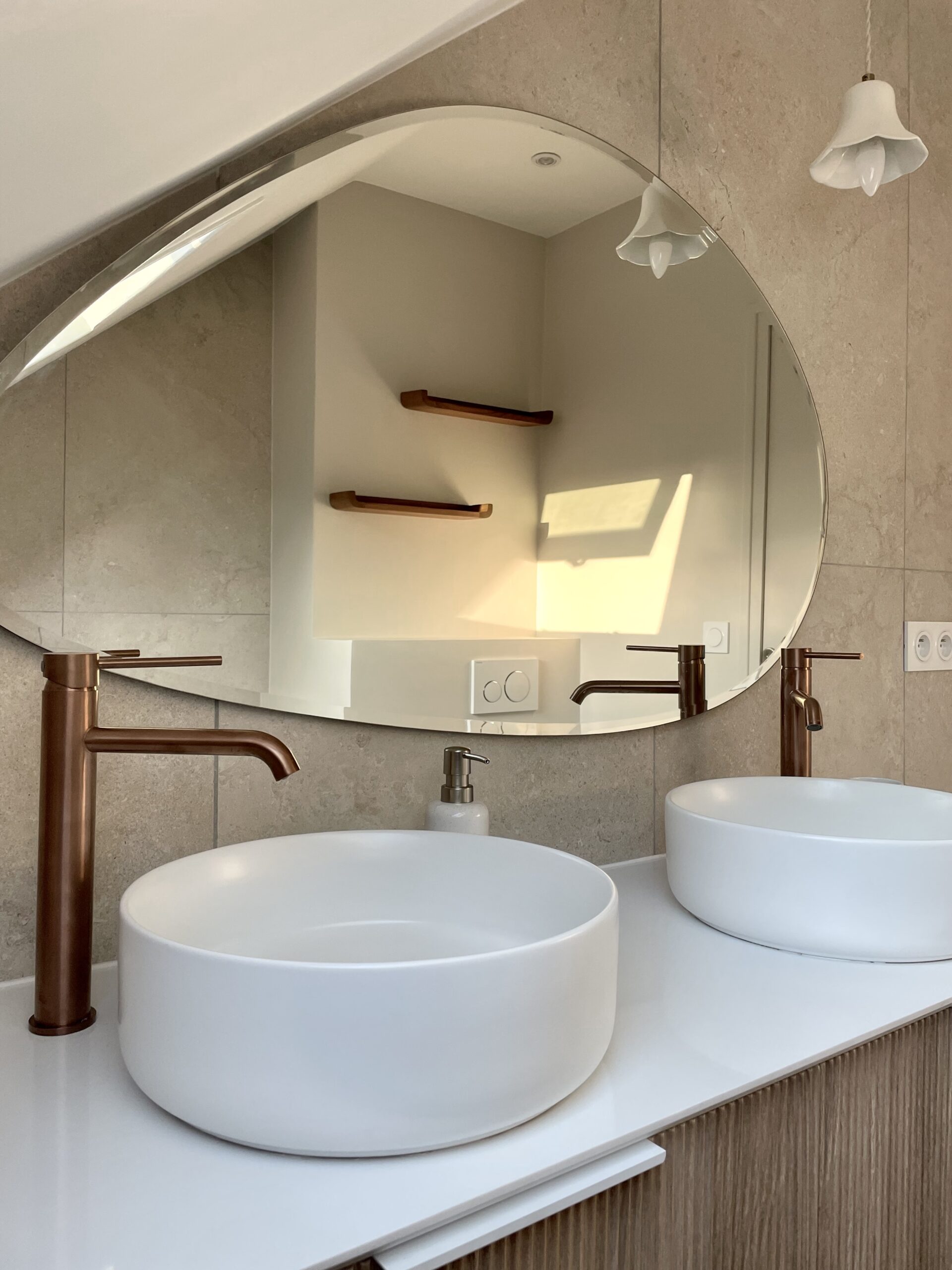 expert en rénovation de salle de bains à montlhéry en 2025 : transformez votre espace avec des solutions modernes, sur-mesure et durables pour un confort optimal.