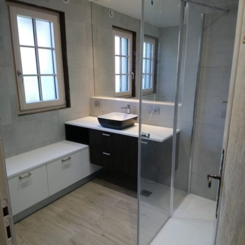 découvrez nos services experts en rénovation de salle de bains à saint-gervais pour 2025. transformez votre espace avec des solutions modernes et personnalisées, alliant confort et design.