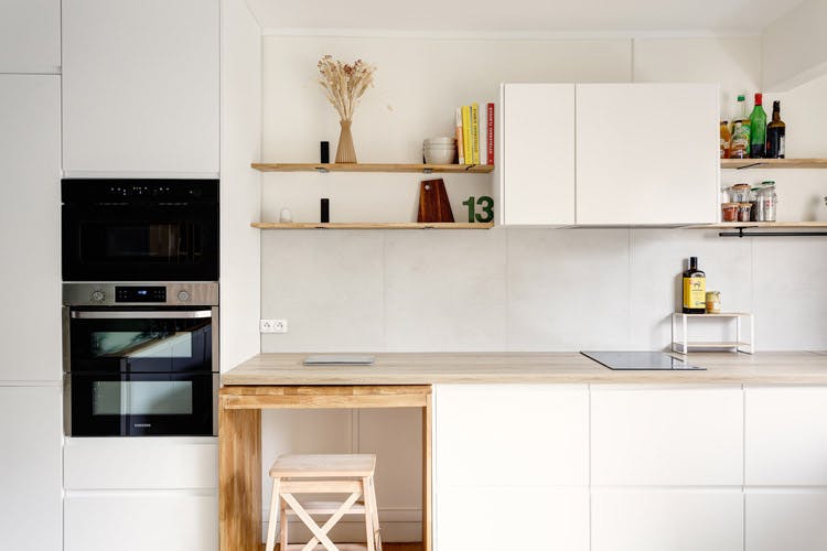 découvrez des idées et conseils pour la rénovation d'un studio moderne alliant fonctionnalité et design contemporain.