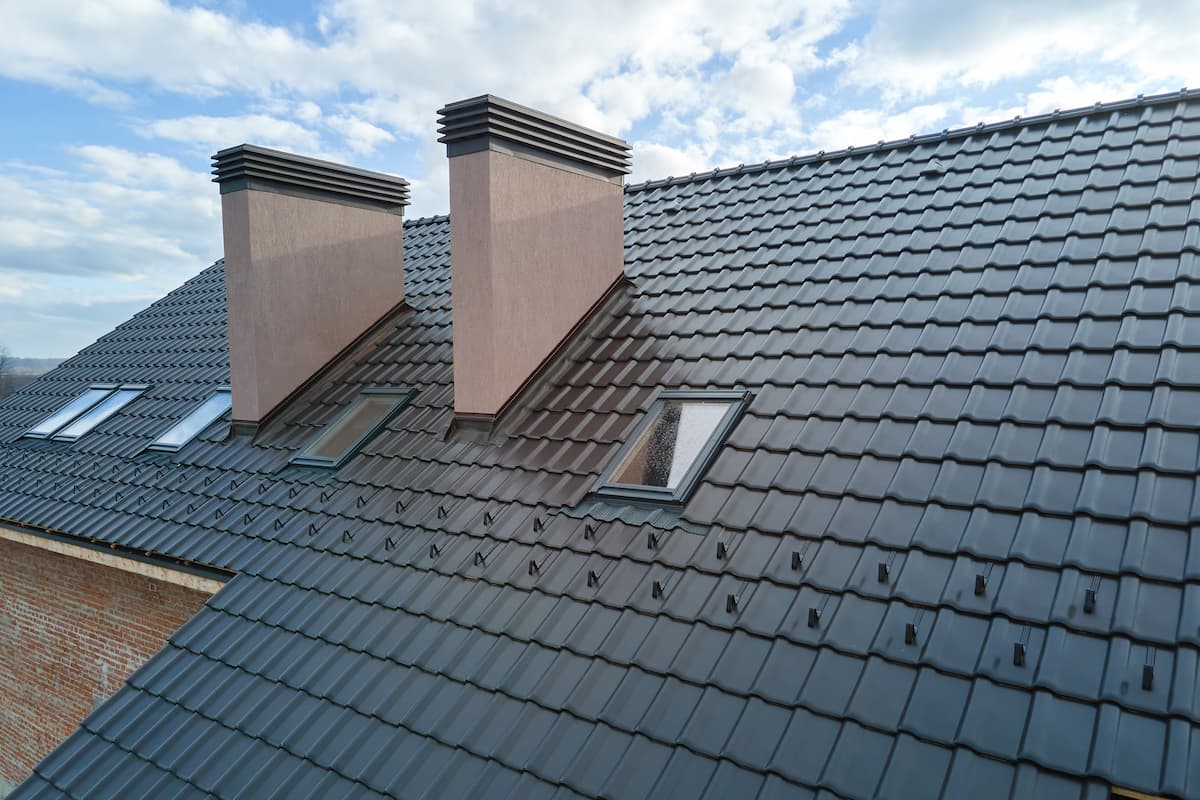 renovation toiture et valorisation 2 expert en rénovation de toiture pour valoriser votre habitation : qualité, durabilité et esthétisme garantis.