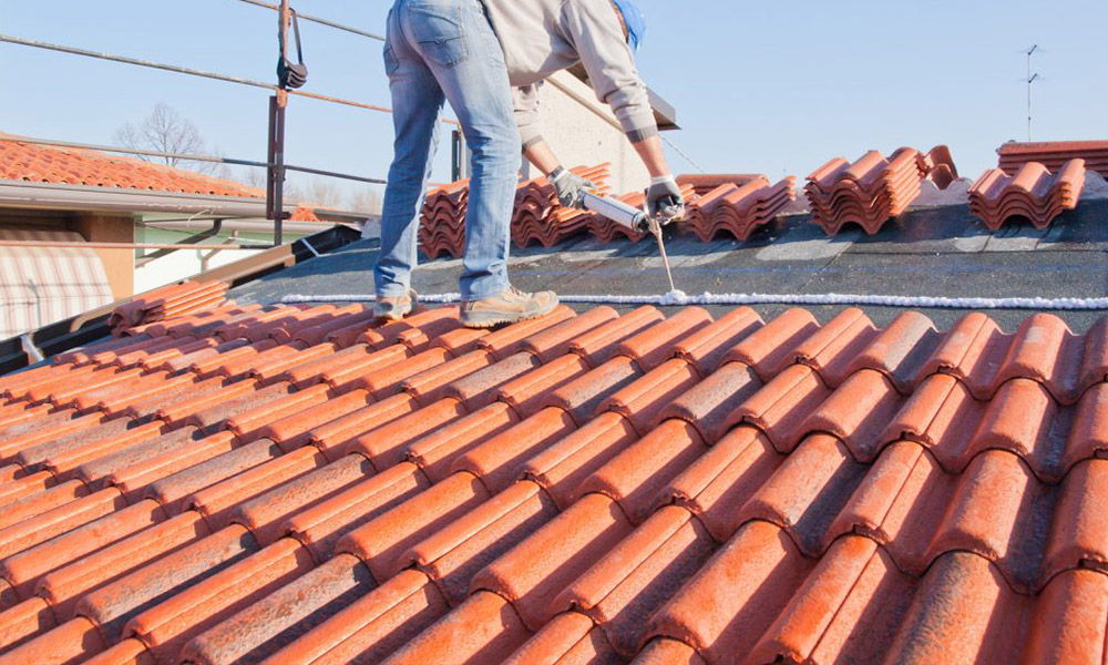 expert en rénovation de toiture, nous garantissons des travaux de qualité pour protéger et valoriser votre habitation. devis gratuit et conseils personnalisés.