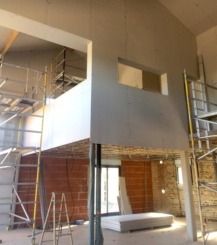 découvrez comment rénover à toulouse pour valoriser votre bien immobilier. conseils, astuces et services locaux pour augmenter la valeur et le confort de votre maison.