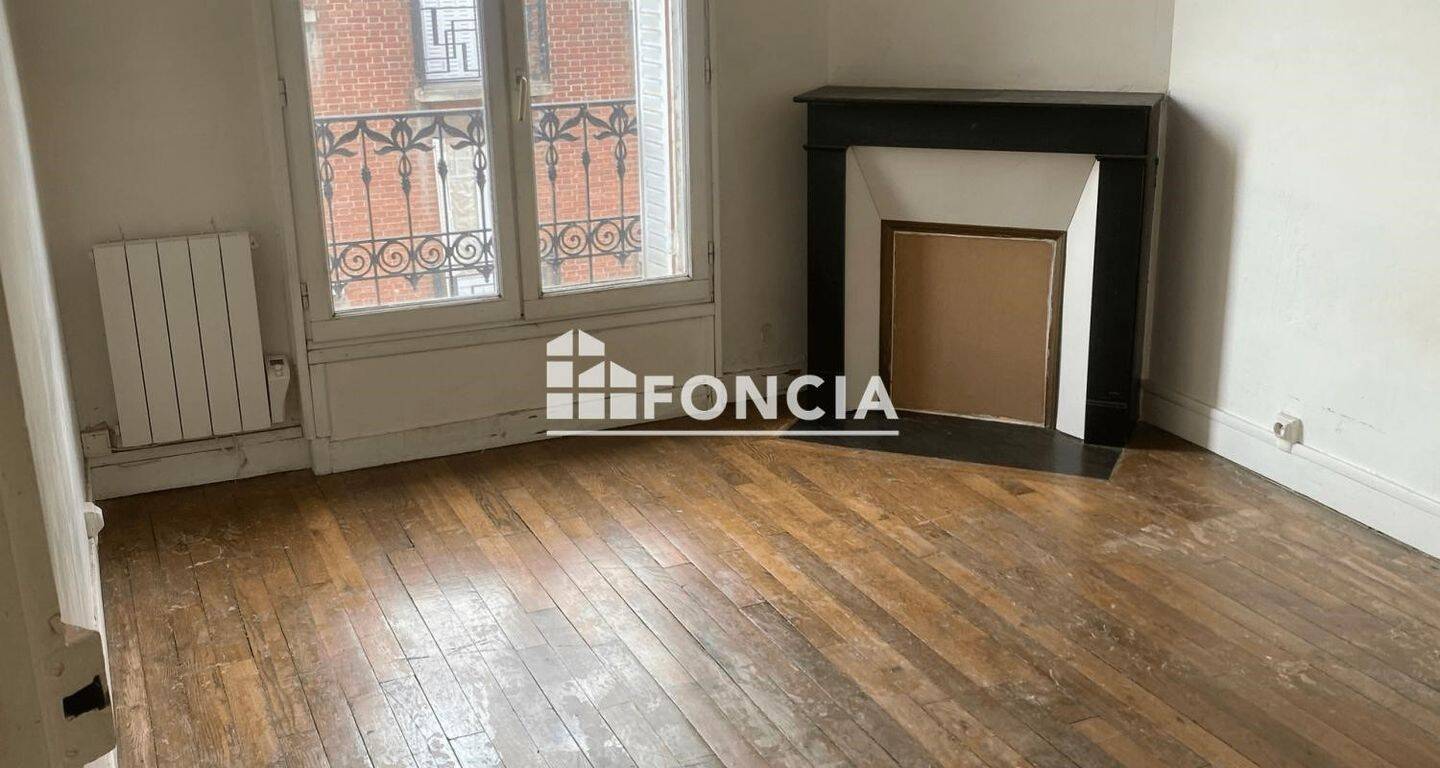 découvrez nos conseils et solutions pour rénover un appartement ancien à clamart, alliant charme d'époque et confort moderne.