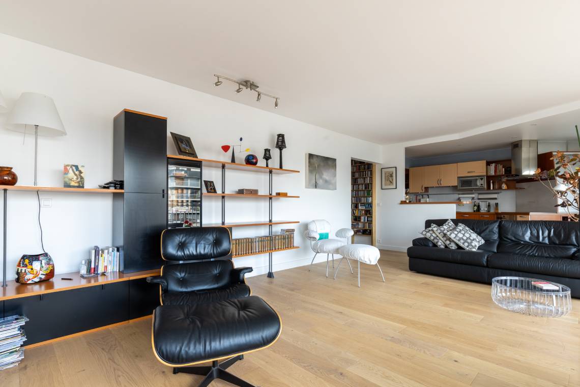 découvrez comment rénover un appartement haussmannien en alliant budget maîtrisé et préservation du charme unique de l'ancien. conseils pratiques et astuces pour réussir votre projet.