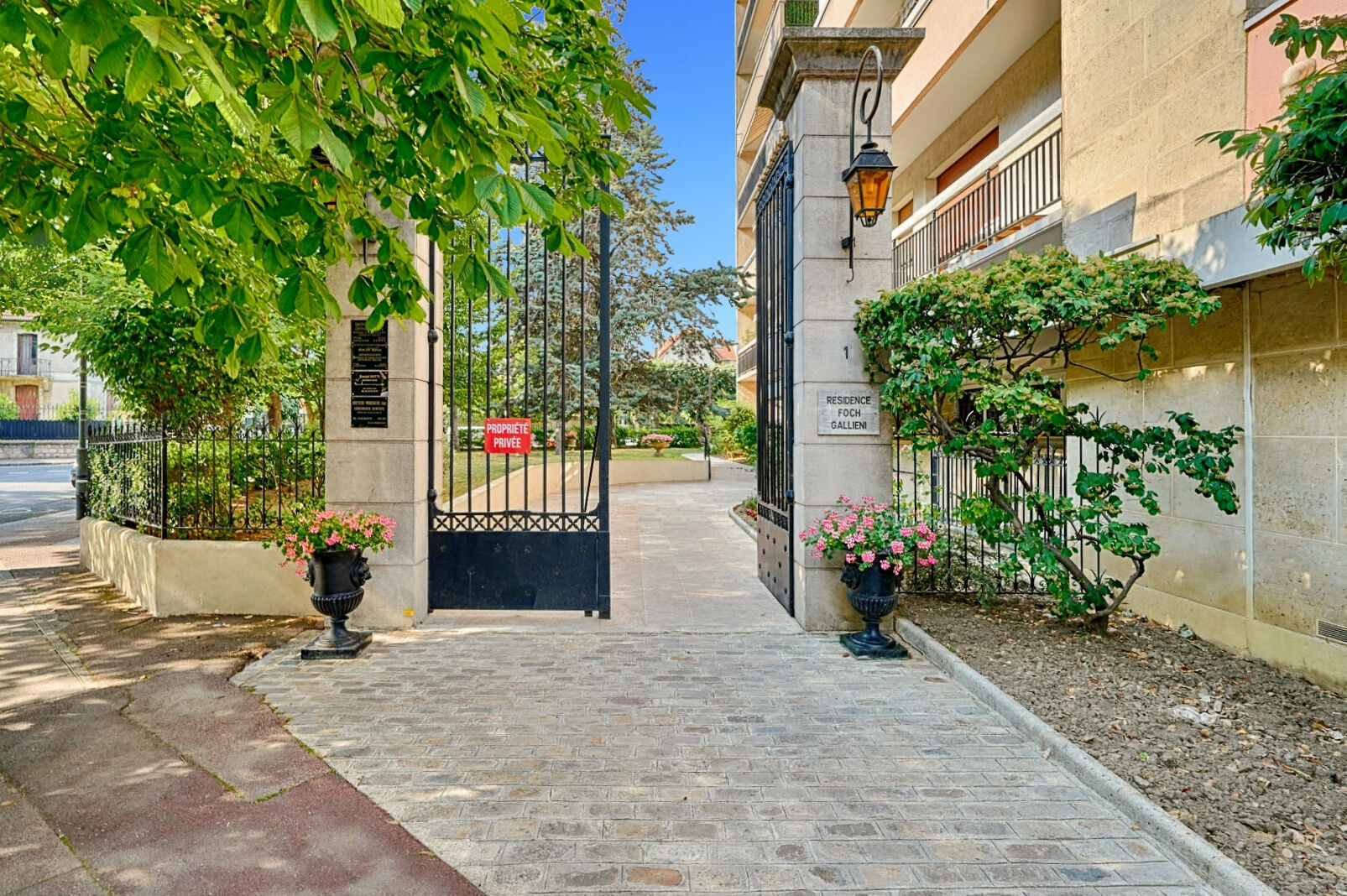 découvrez des astuces efficaces pour rénover votre appartement à joinville-le-pont et augmenter sa valeur immobilière. conseils pratiques et idées pour un bien rénové avec succès.