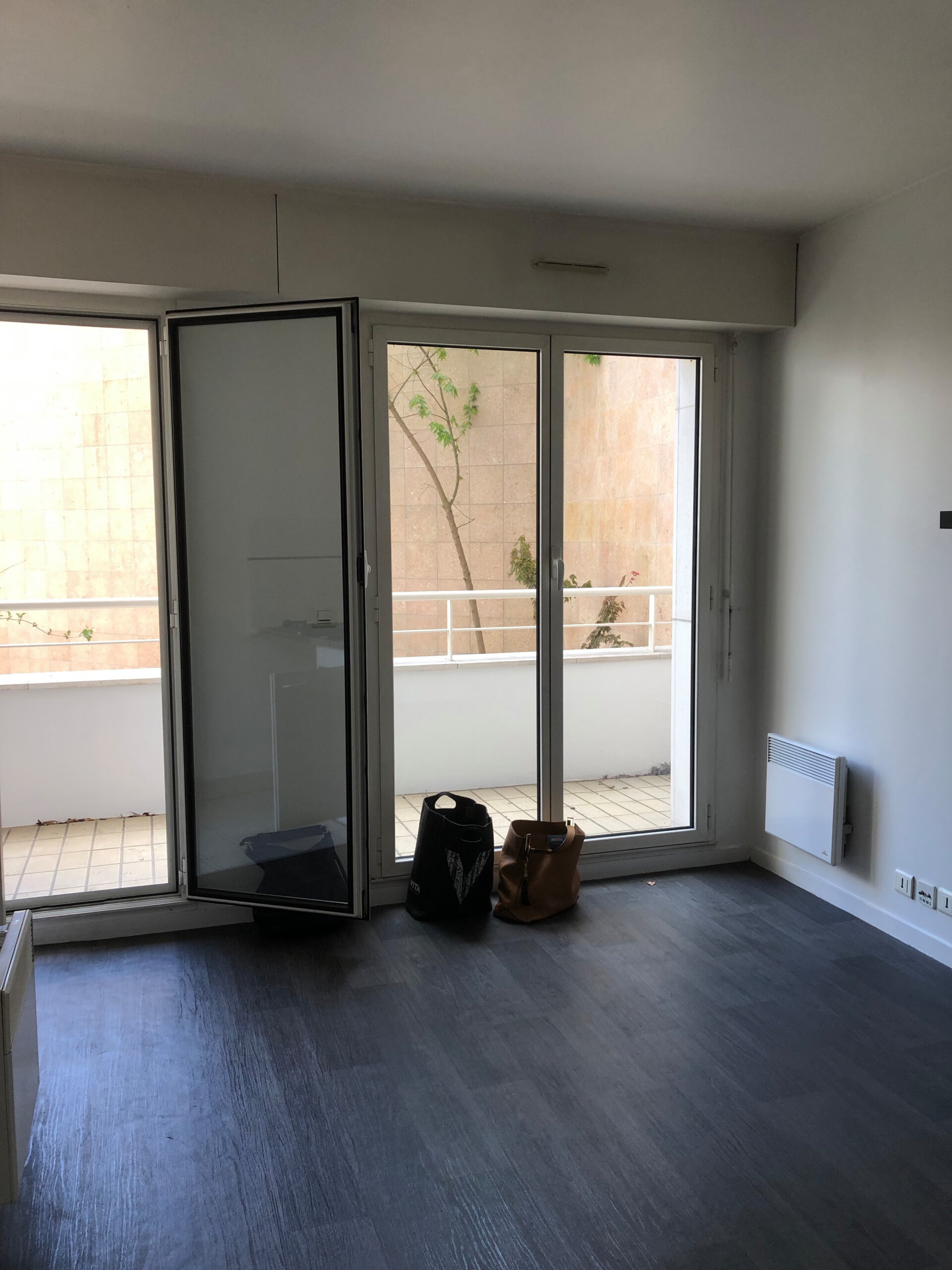 conseils et astuces pour rénover votre appartement dans le 20ème arrondissement de paris avant sa vente, afin d'optimiser sa valeur et séduire les acheteurs.