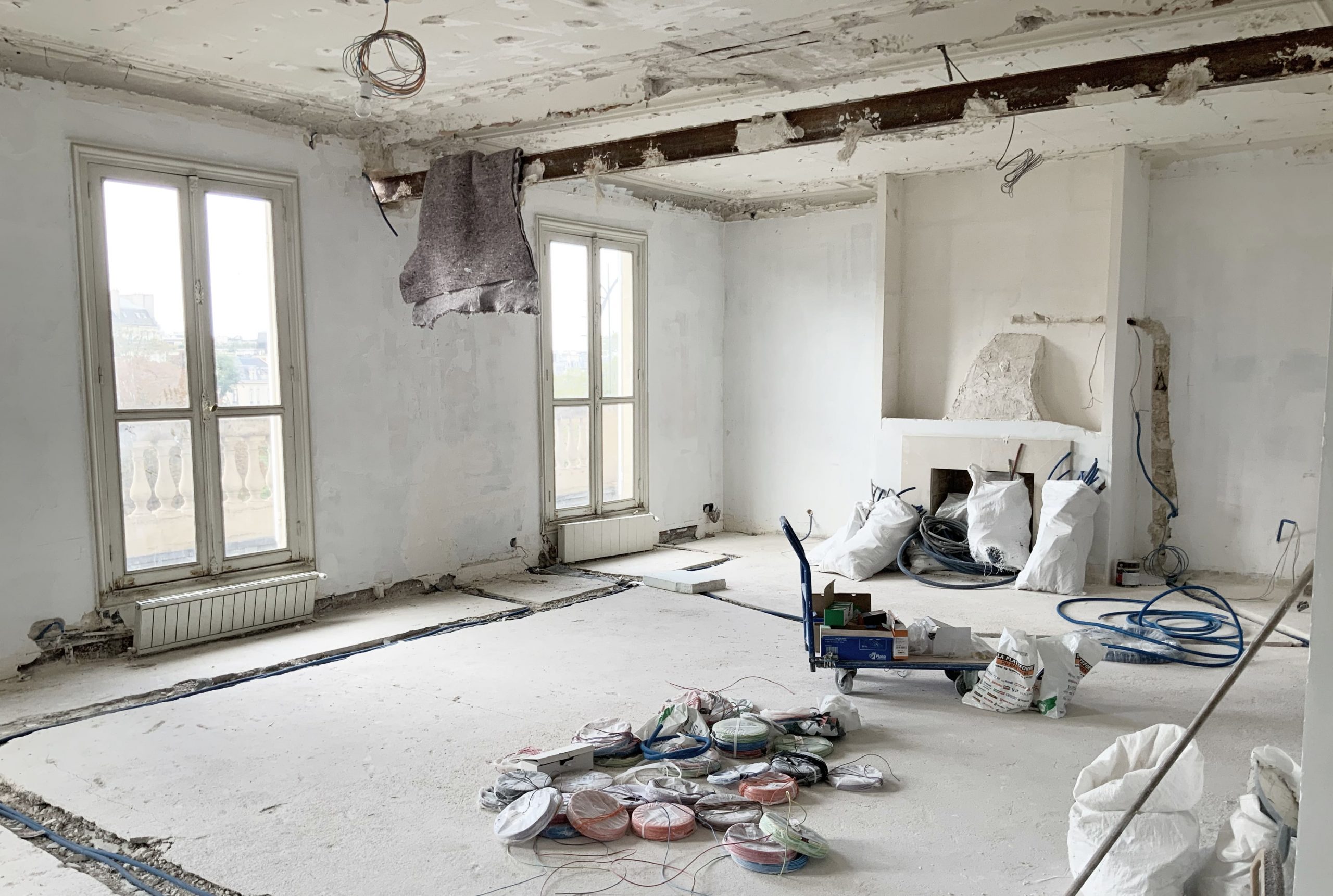 découvrez nos conseils et solutions pour rénover votre appartement à paris en 2025. transformez votre espace avec des idées modernes et adaptées.