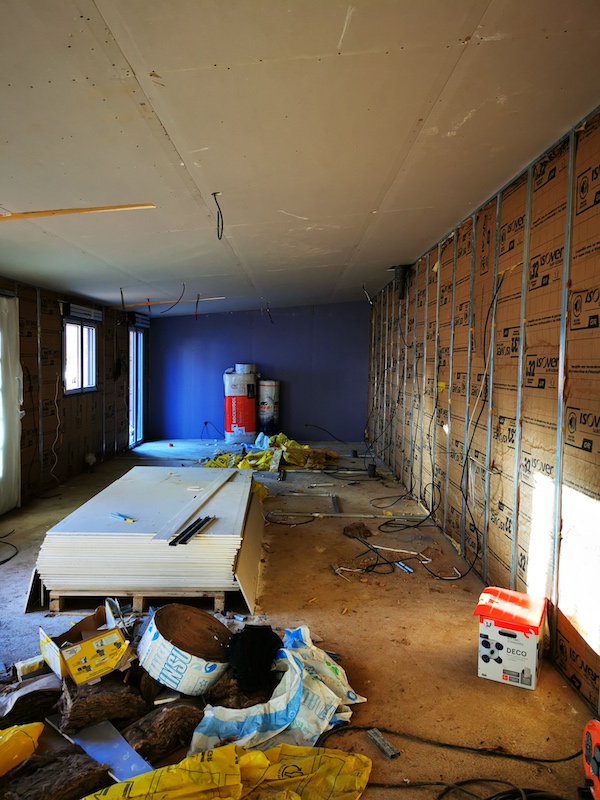 découvrez nos services de rénovation d'appartements à saint-maur pour valoriser votre bien immobilier et augmenter sa valeur.