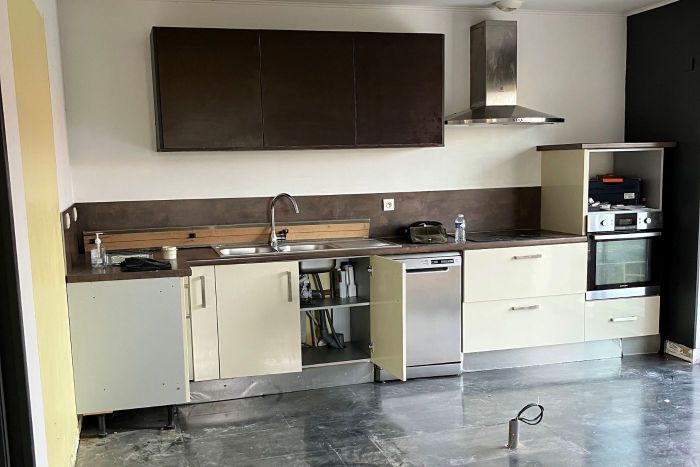 découvrez nos conseils clés pour rénover votre cuisine efficacement, alliant style et fonctionnalité. transformez votre espace culinaire avec simplicité et expertise.