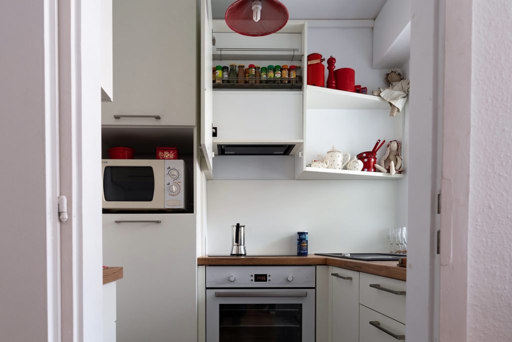 découvrez les étapes clés et conseils pratiques pour rénover votre cuisine à nainville-les-roches. transformez votre espace avec style et efficacité.