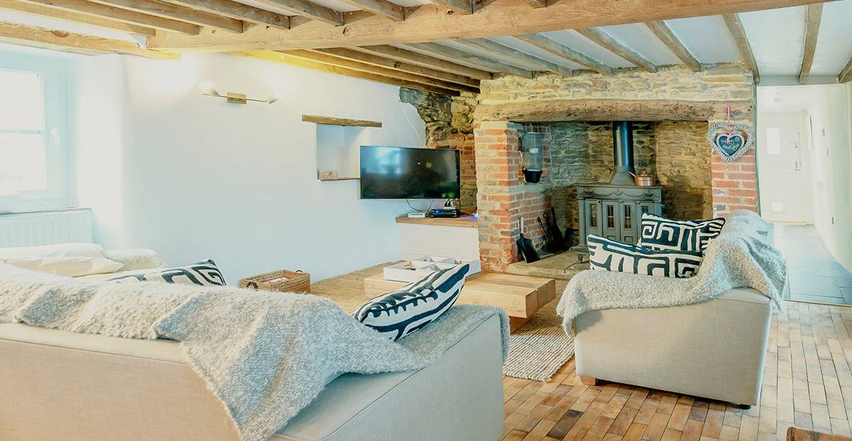 découvrez notre guide complet des prix pour rénover une longère. estimations détaillées, conseils pratiques et astuces pour réussir votre projet de rénovation.