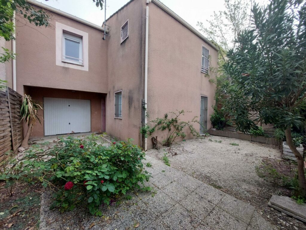 découvrez nos conseils et astuces pour rénover votre maison en 2025, alliant modernité et efficacité énergétique pour un habitat confortable et durable.