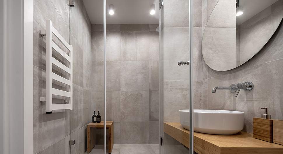 découvrez nos astuces clés pour rénover les murs de votre salle de bain facilement et efficacement, et transformez votre espace en un lieu moderne et accueillant.