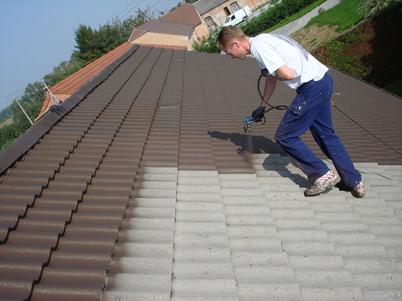 renover sa toiture pour valoriser sa maison découvrez comment rénover sa toiture pour valoriser votre maison, améliorer son isolation et augmenter sa valeur immobilière.
