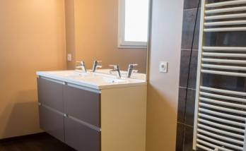 découvrez nos solutions pour rénover votre salle de bain à féricy : expertises, conseils personnalisés et qualité garantie pour un espace moderne et fonctionnel.